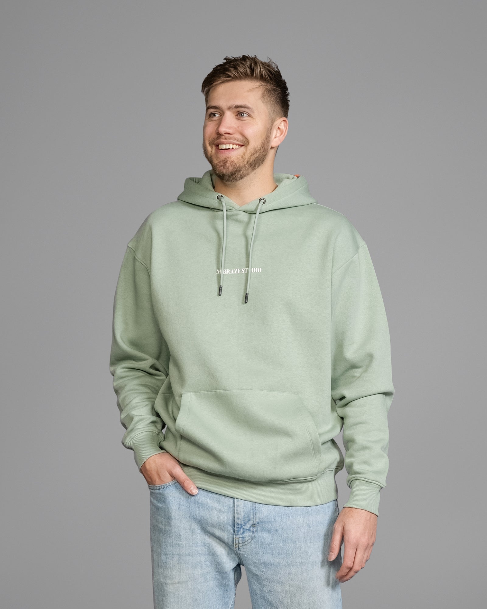 Studio Hoodie Loose Fit