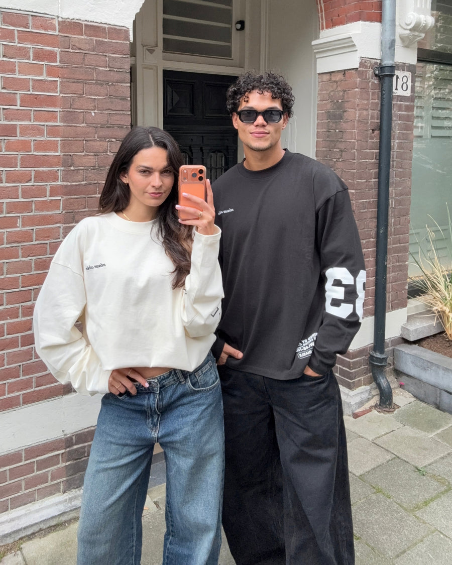 Brand Longsleeve Oversized