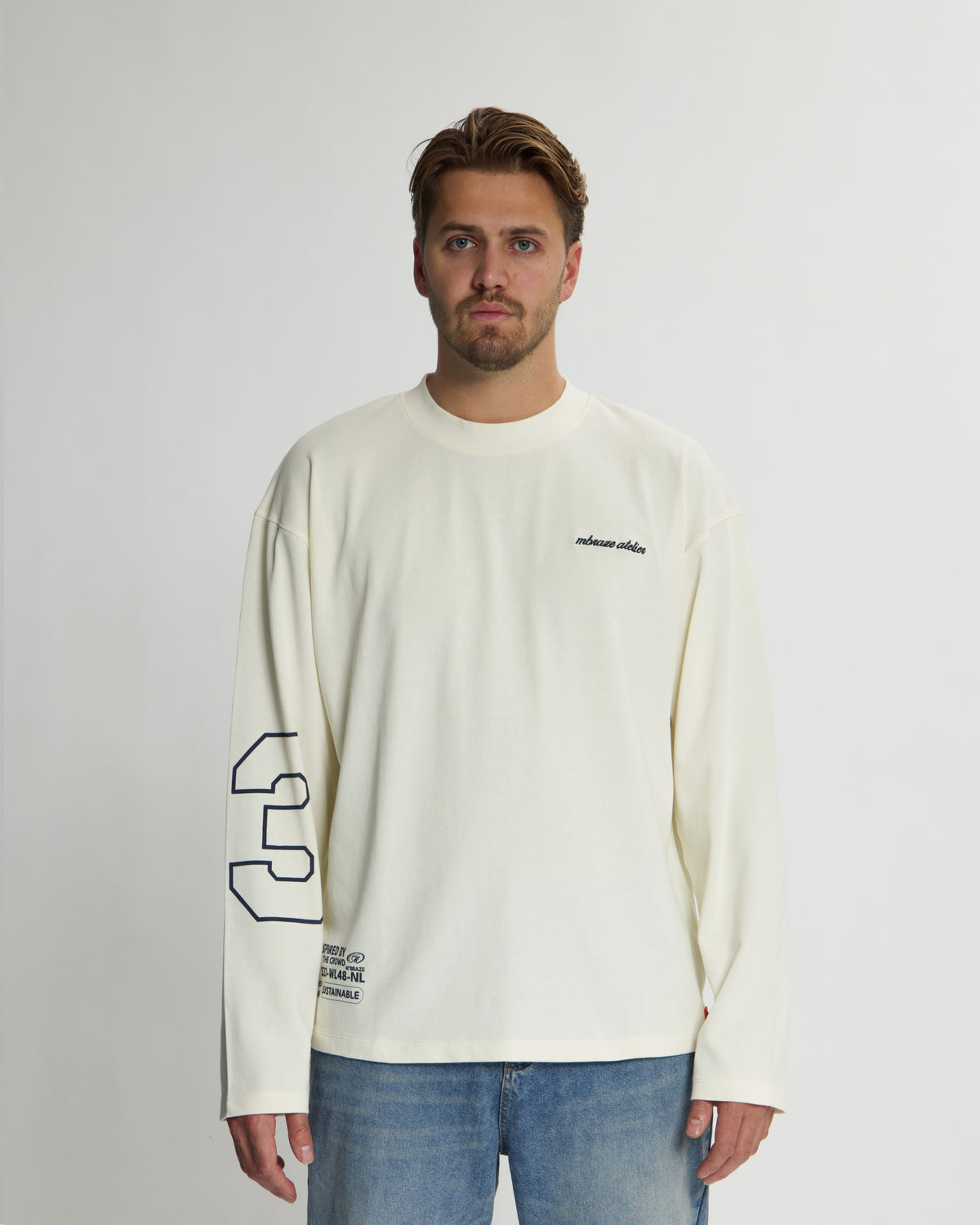 Brand Longsleeve Oversized